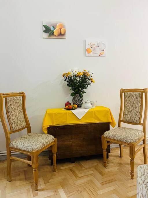 Spacious 2 Bedrooms In The Center Of 耶烈万 外观 照片